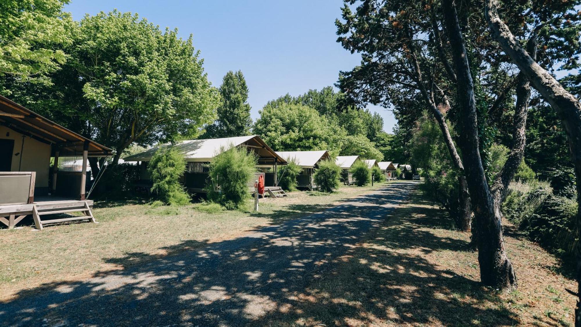 Camping La Pree Les Portes-en-Re Zewnętrze zdjęcie