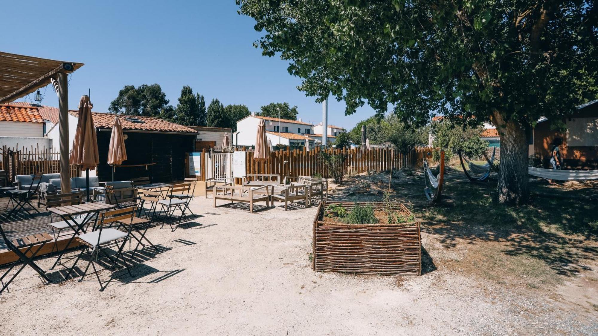 Camping La Pree Les Portes-en-Re Zewnętrze zdjęcie